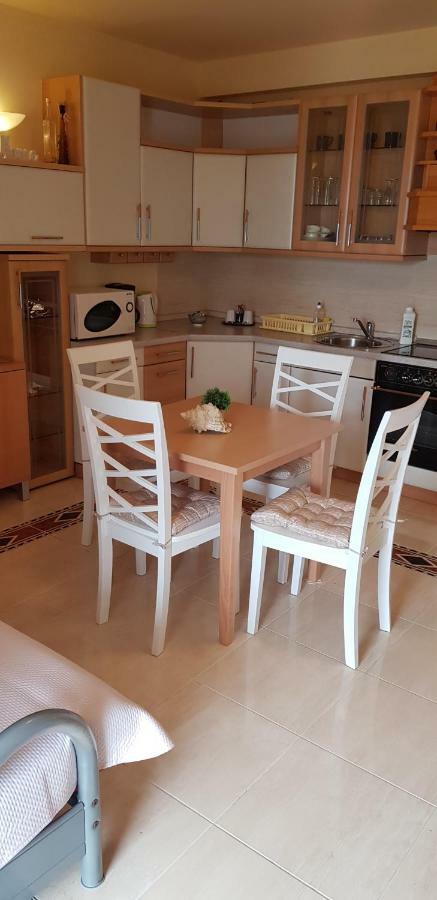 App Lolly Apartment Selce Bagian luar foto